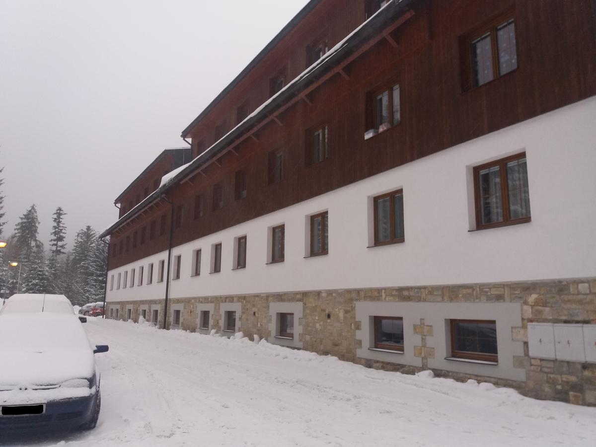 Apartman Spicak Sruby Екстериор снимка